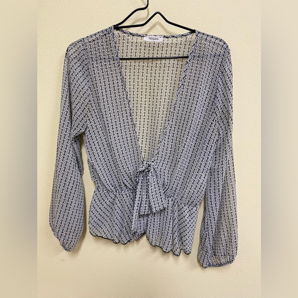 Persaya Women’s Top Size Small